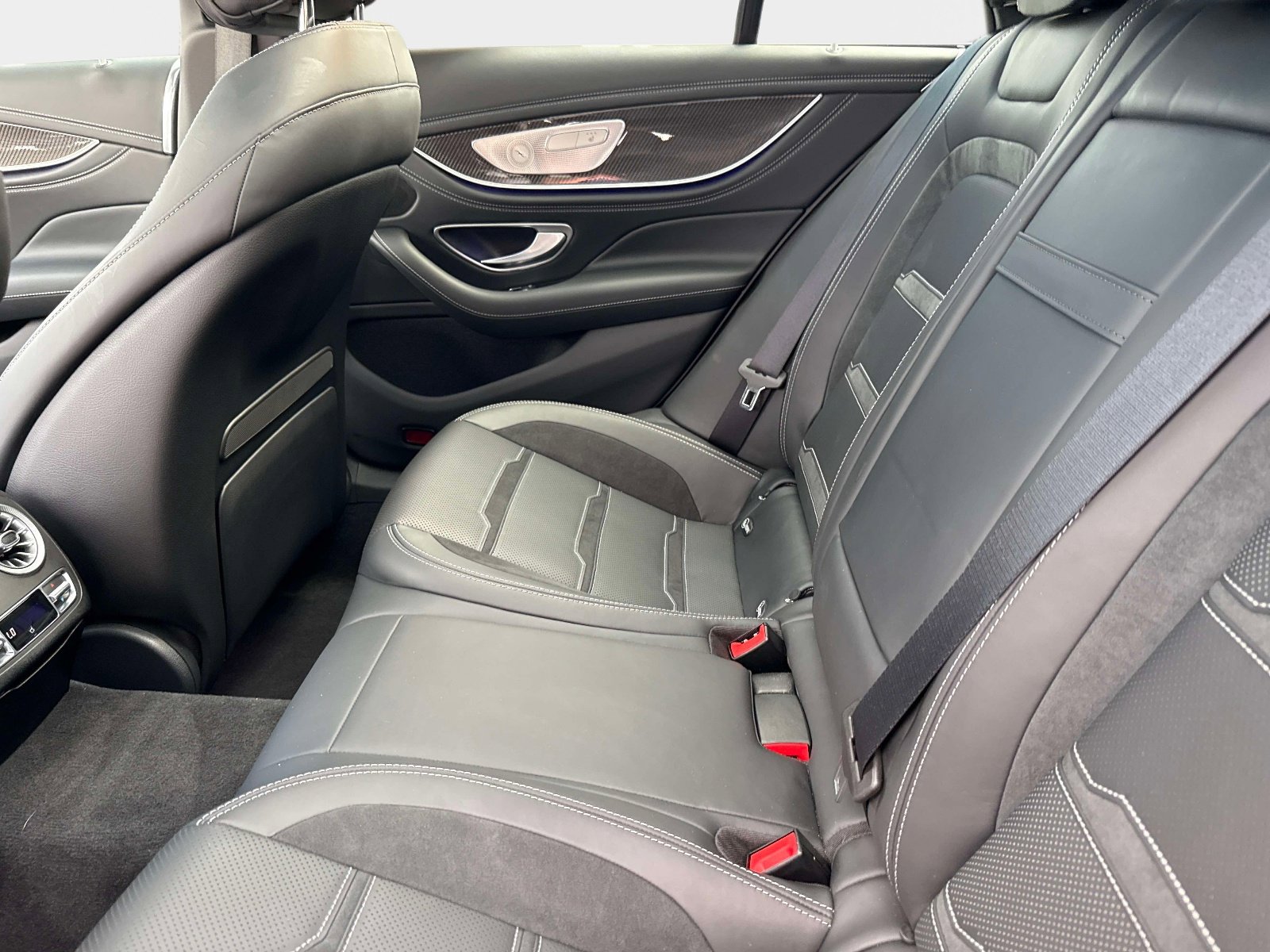 Used 2023 Mercedes-Benz AMG GT 63 image 17