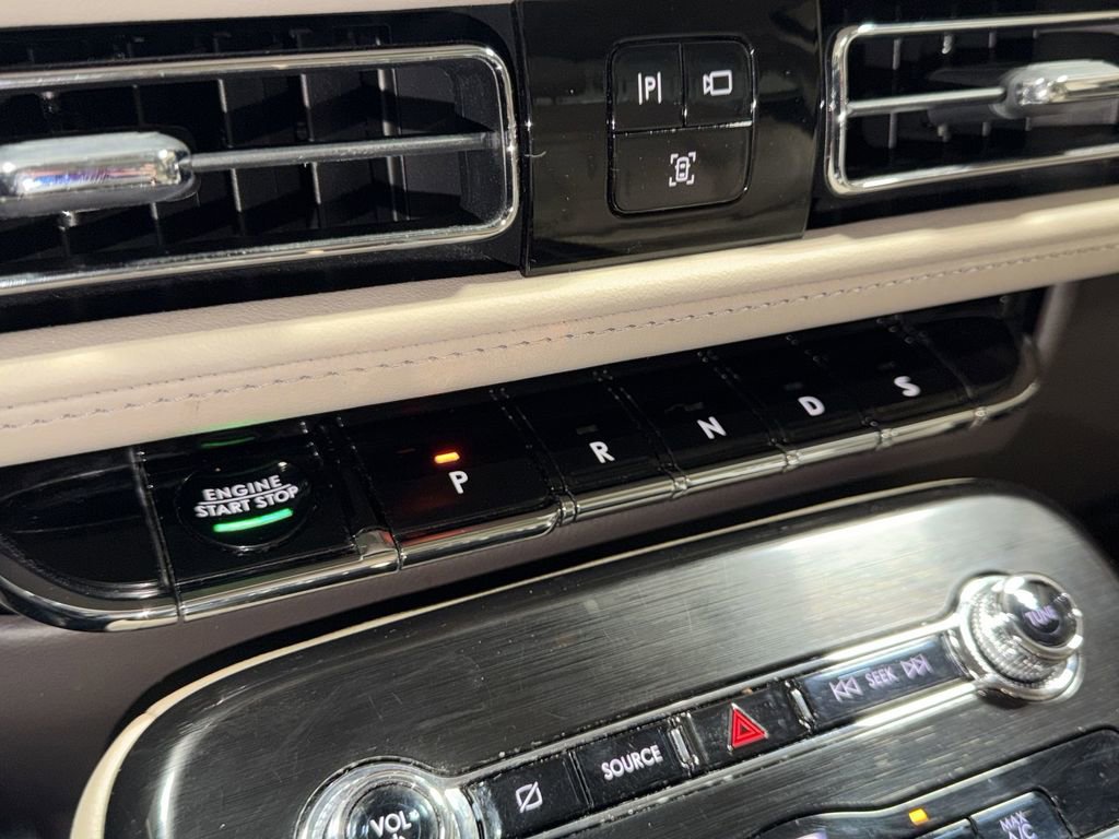 Certified 2022 Lincoln Nautilus Reserve w/ Luxury Package image 23