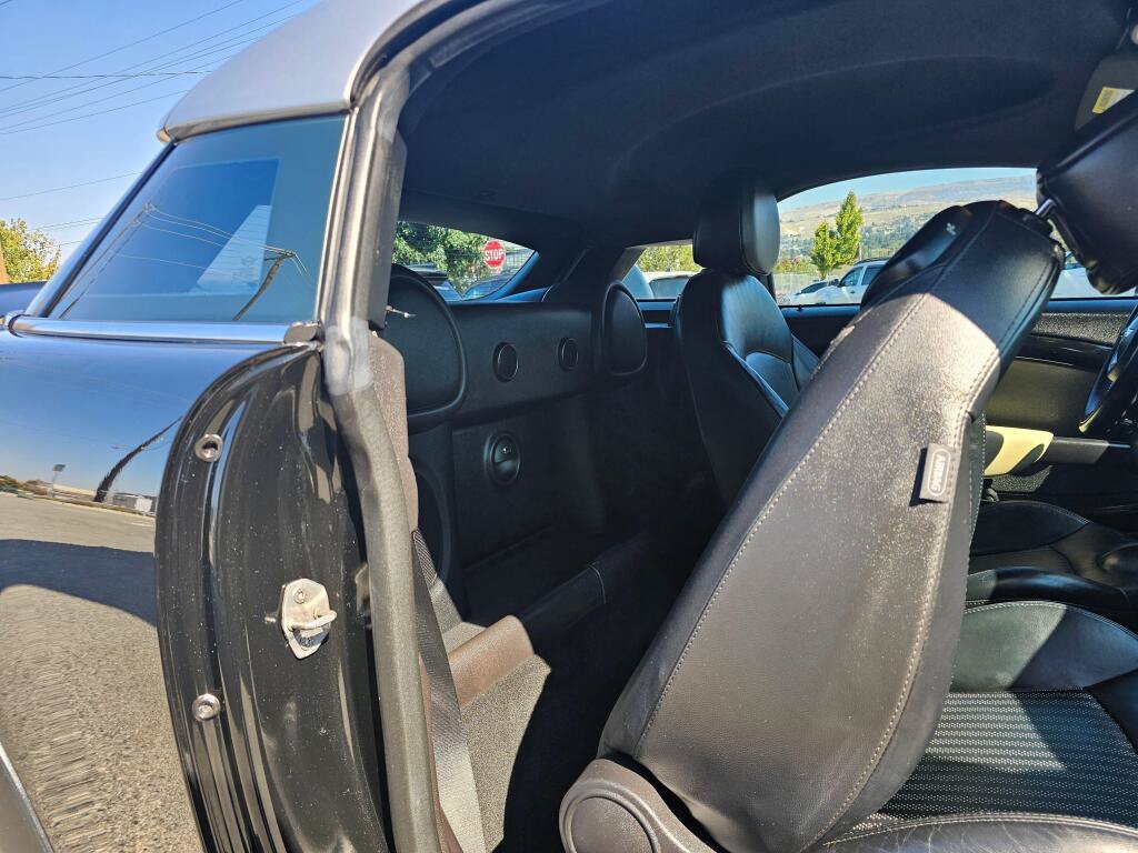 Used 2012 MINI Cooper Coupe FWD image 10