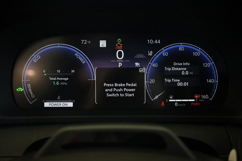 New 2026 Toyota Crown Platinum image 12