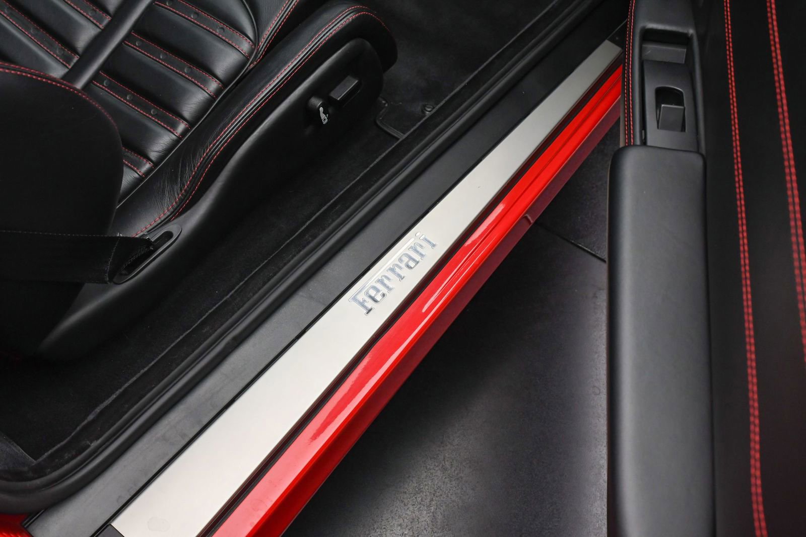 Used 2003 Ferrari 575M Maranello RWD image 36