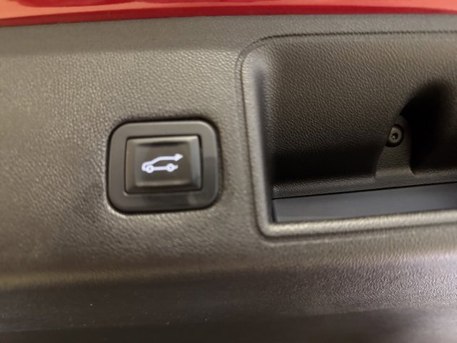 Used 2018 GMC Terrain SLT w/ Preferred Package image 34