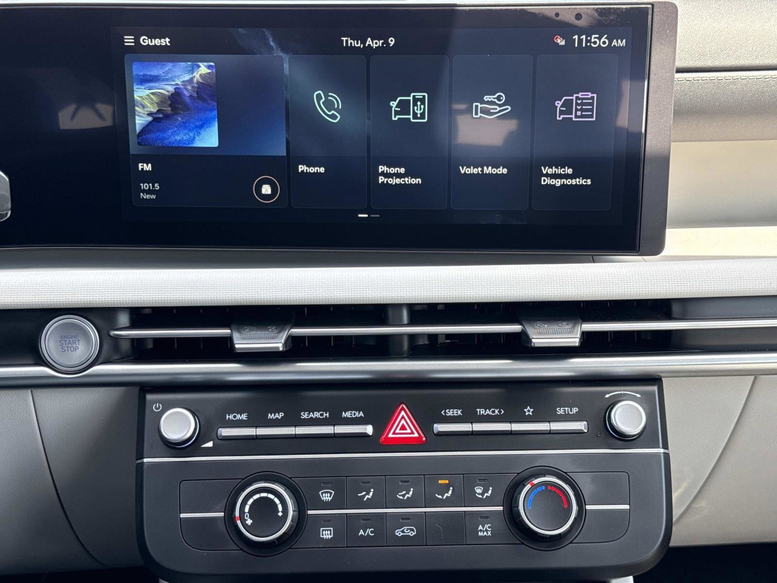 New 2026 Hyundai Tucson SE AWD/4WD image 3