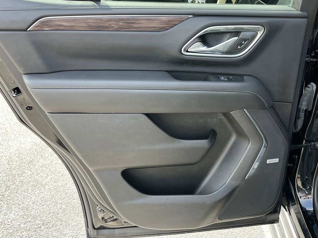 Used 2023 Chevrolet Tahoe LT image 17