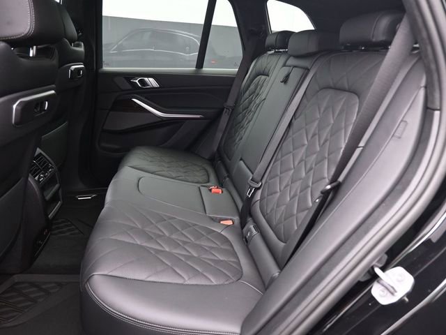 New 2026 BMW X5 sDrive40i w/ Premium Package image 12