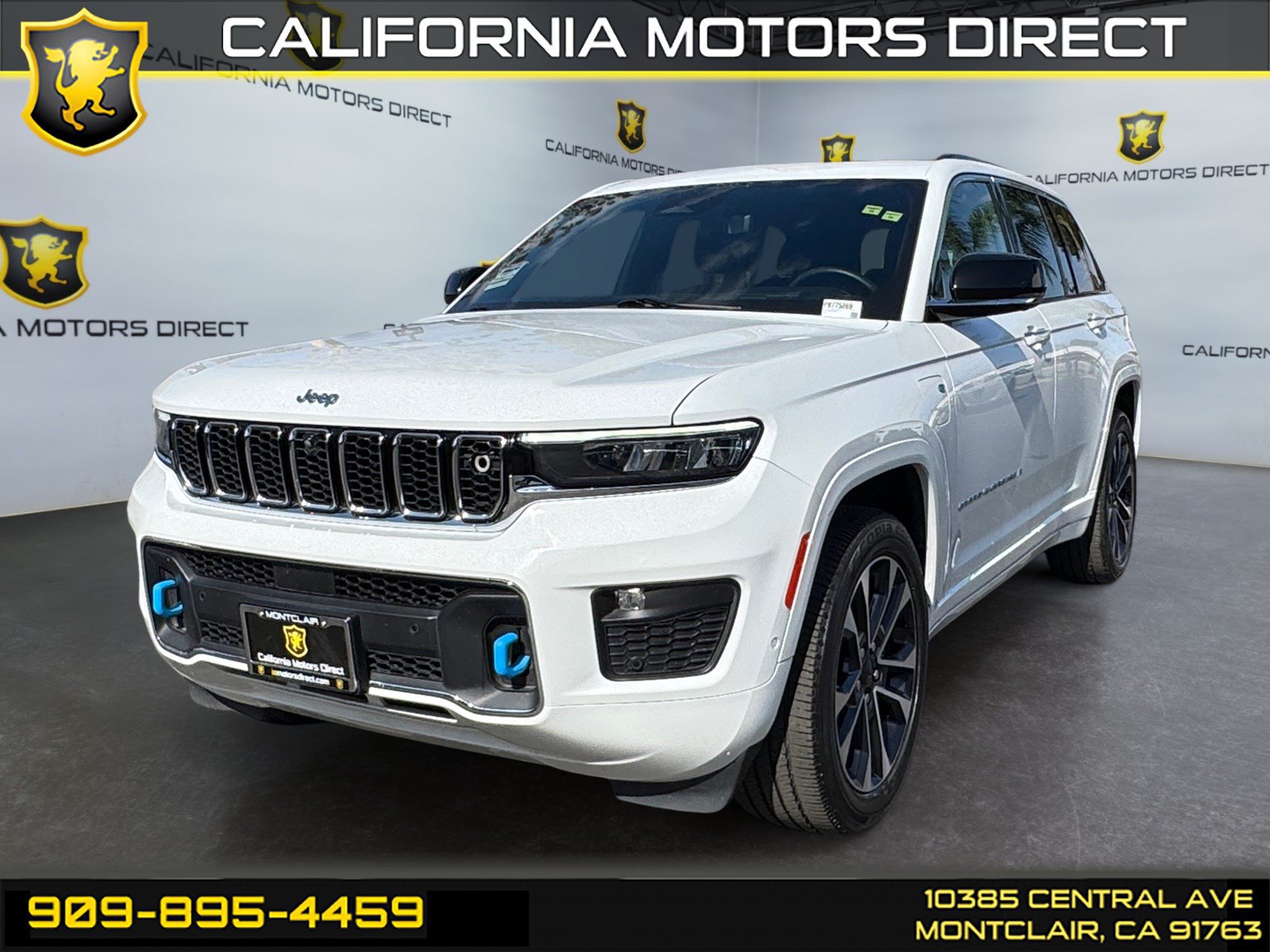 Used 2023 Jeep Grand Cherokee Overland w/ Advanced Protech Group III AWD/4WD image 1