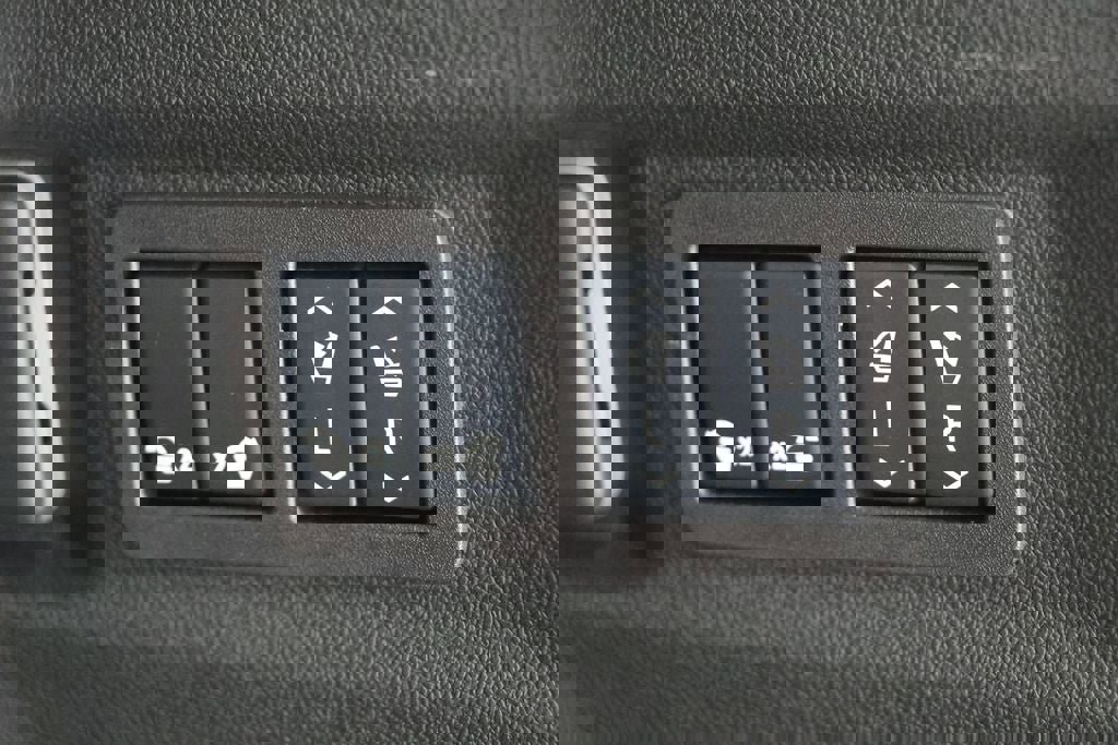 Used 2024 Chevrolet Tahoe High Country w/ Advanced Technology Package image 43