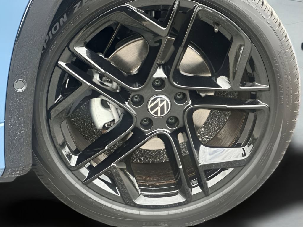 New 2026 Volkswagen Tiguan SE R-Line AWD/4WD image 10