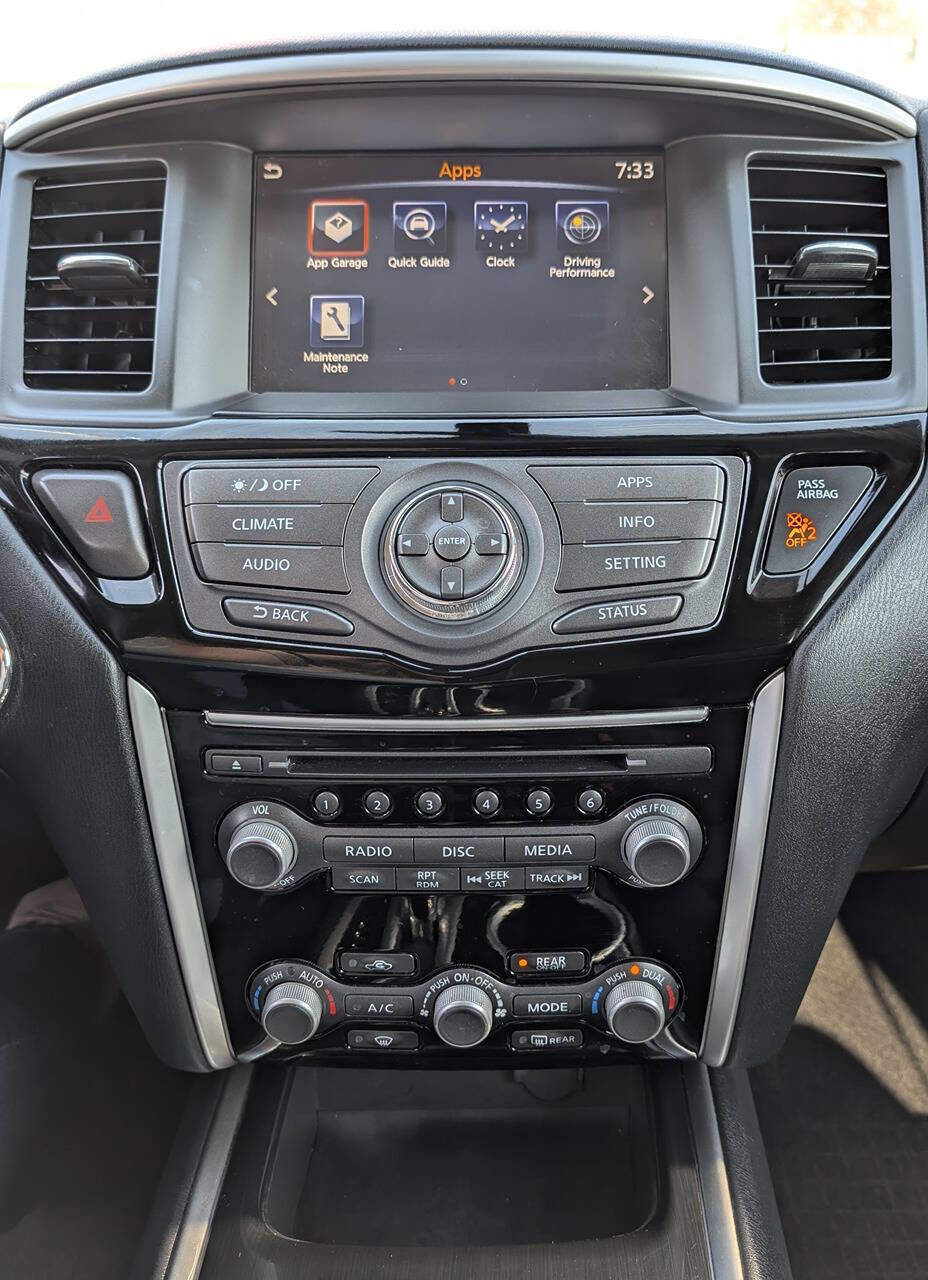 Used 2017 Nissan Pathfinder S image 17