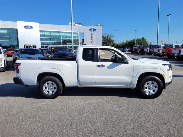 Used 2024 Nissan Frontier S w/ S Utility Package image 11