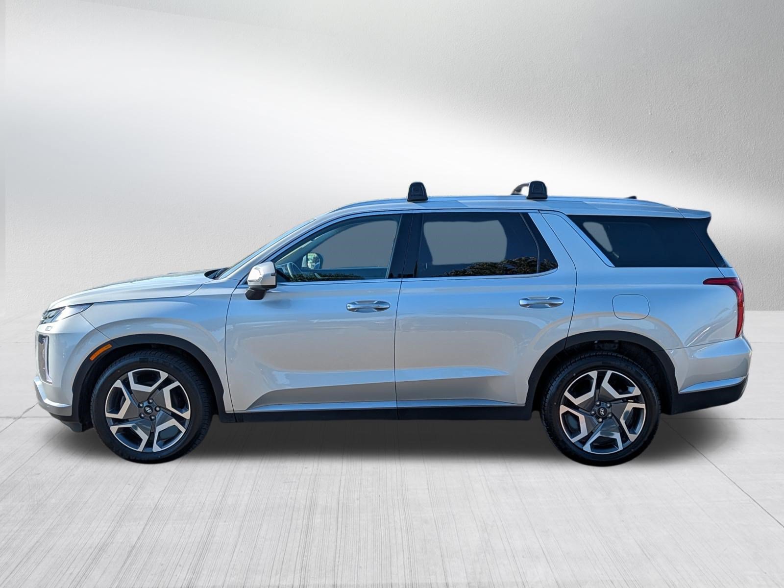 Certified 2024 Hyundai Palisade SEL w/ Premium Package AWD/4WD image 4
