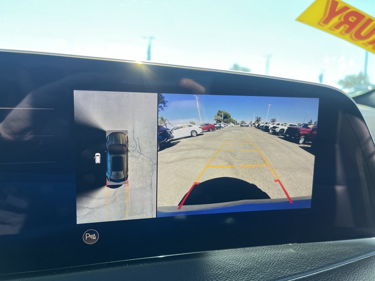 Used 2025 Cadillac XT4 Premium Luxury FWD image 13