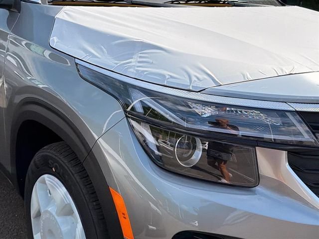 New 2026 Kia Seltos S AWD/4WD image 11