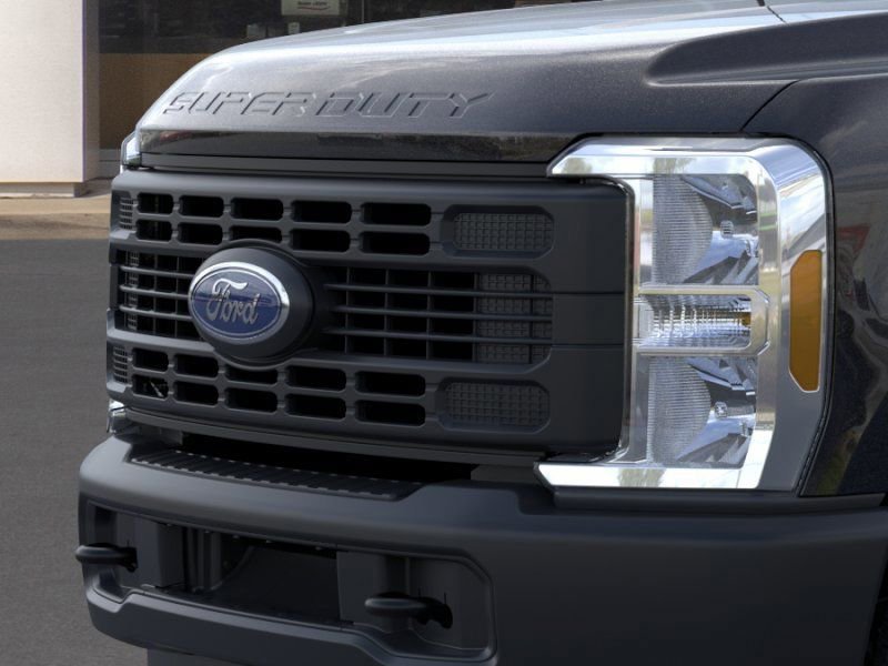 New 2025 Ford F250 XL image 18