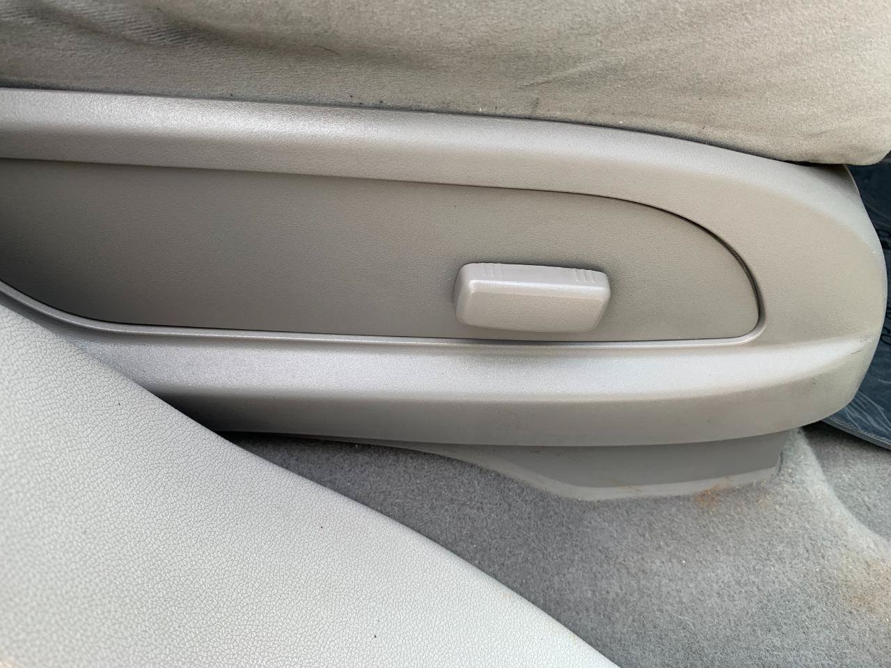 Used 2014 Buick Enclave Convenience FWD image 45