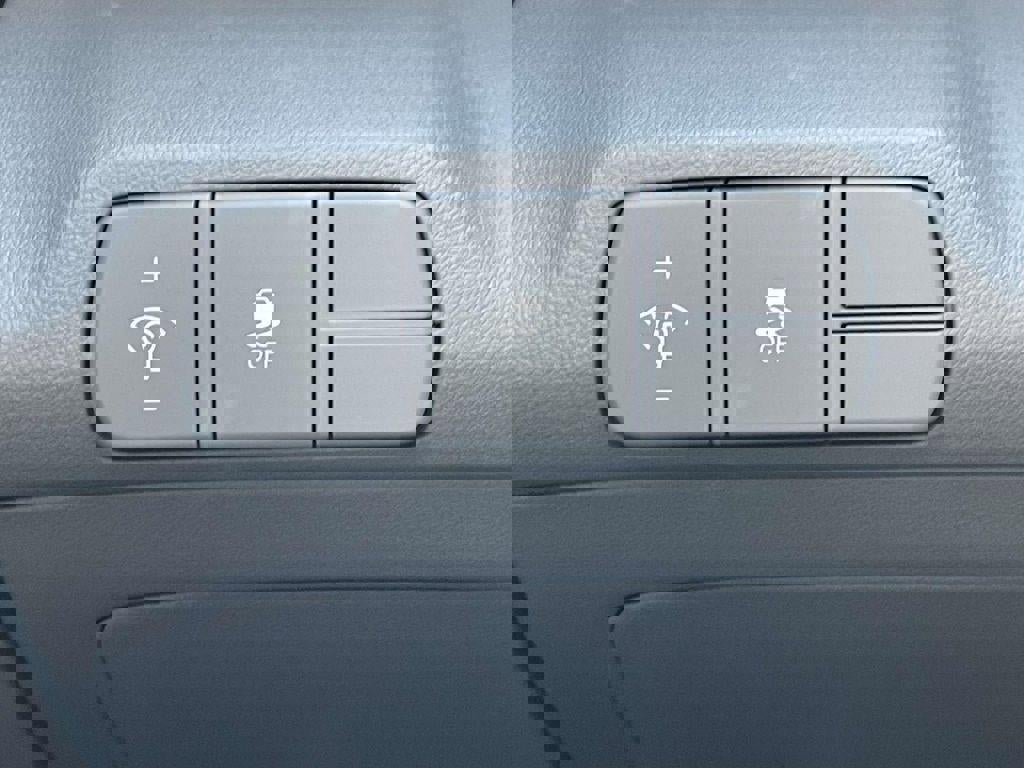 New 2026 Hyundai Elantra SEL Sport Premium image 39