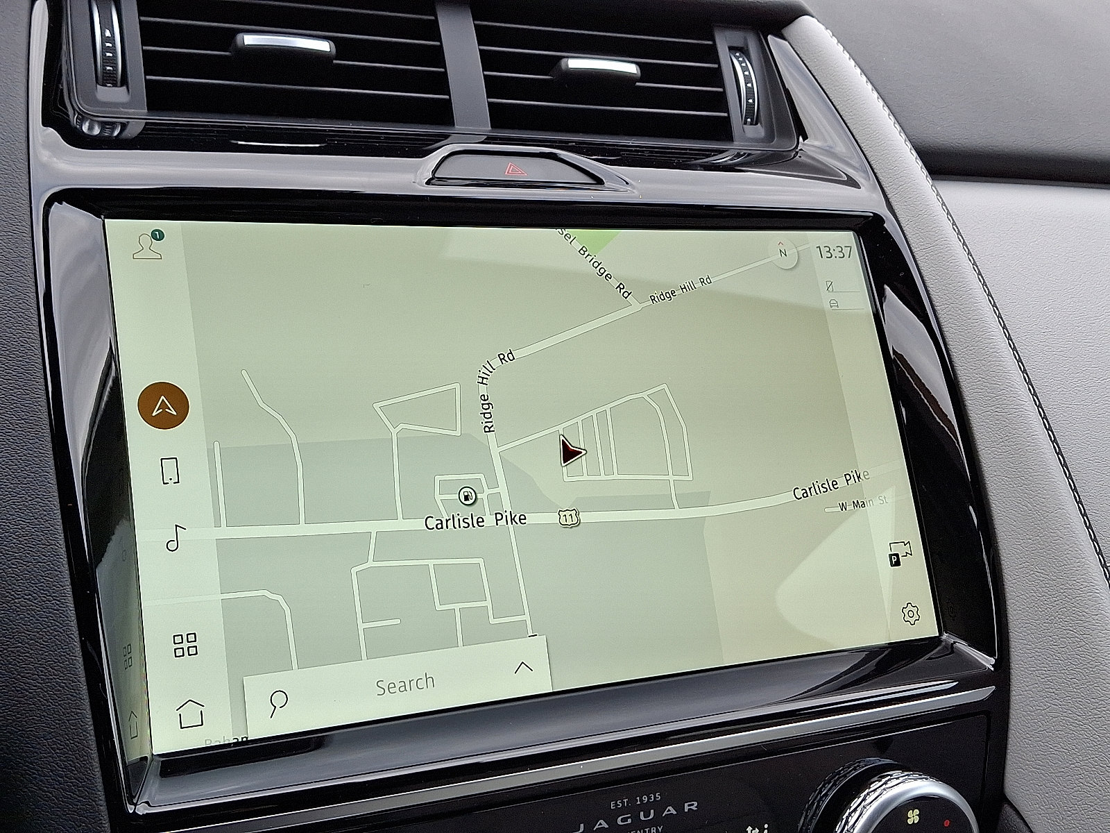 New 2024 Jaguar E-PACE R-Dynamic SE image 15