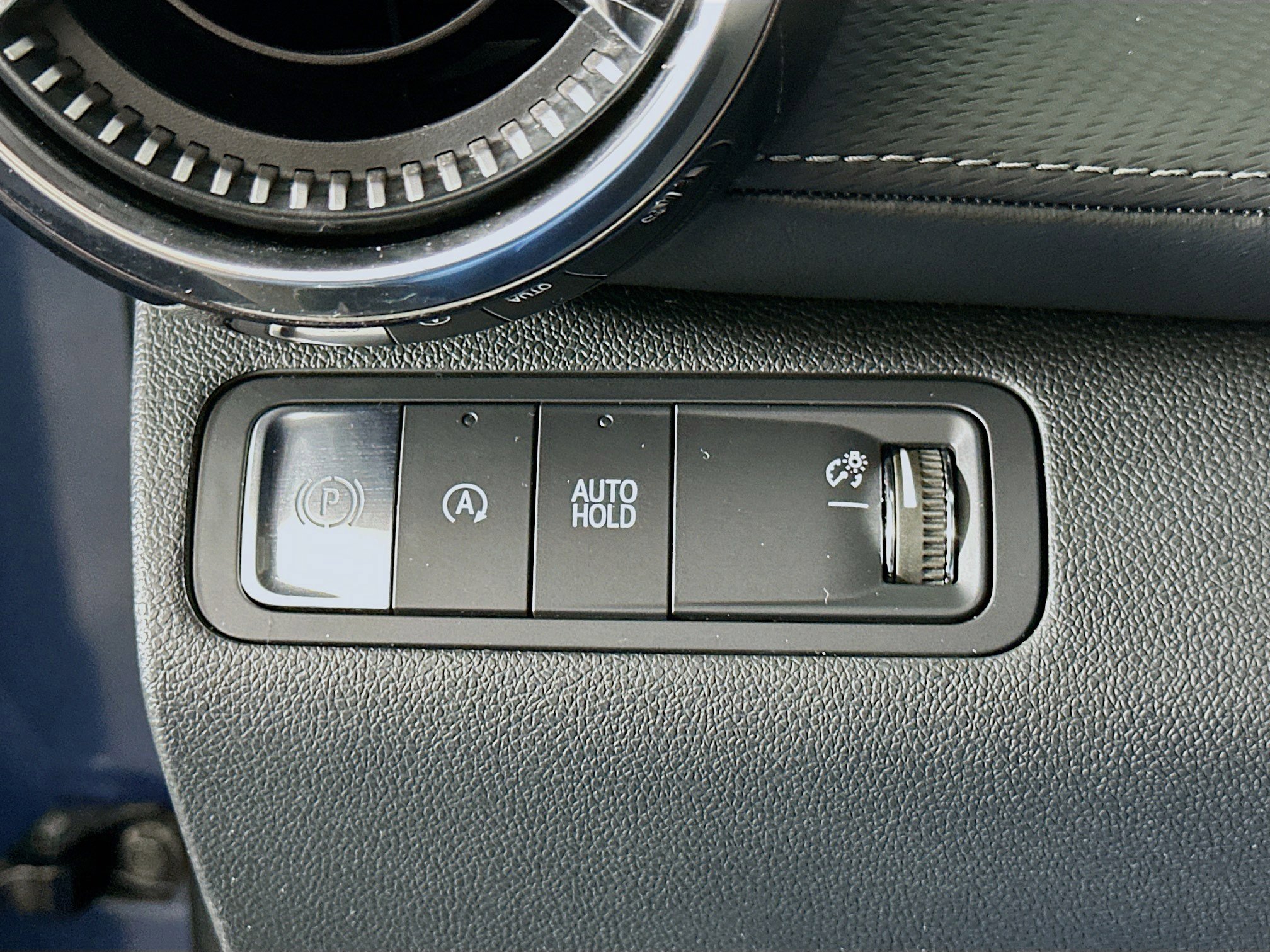 Used 2025 Chevrolet Equinox LT image 17