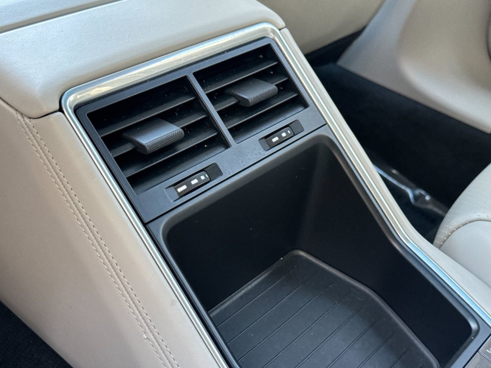 Certified 2017 Porsche Panamera Turbo image 15