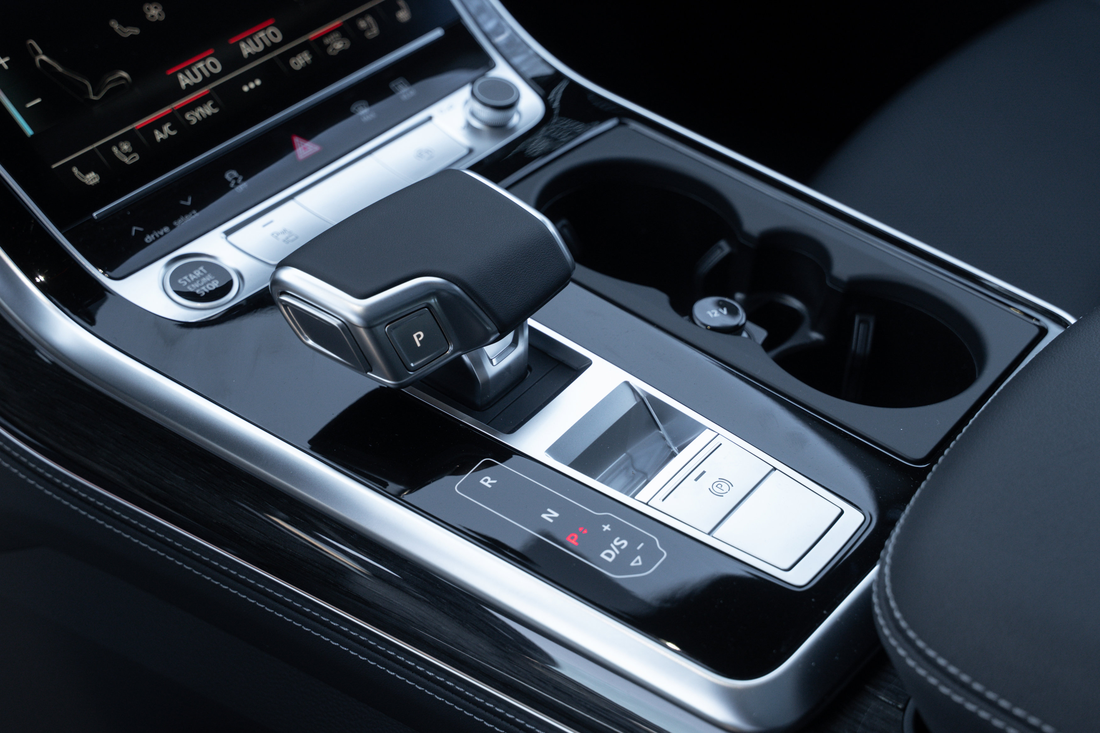 New 2026 Audi Q8 Premium Plus AWD/4WD image 17