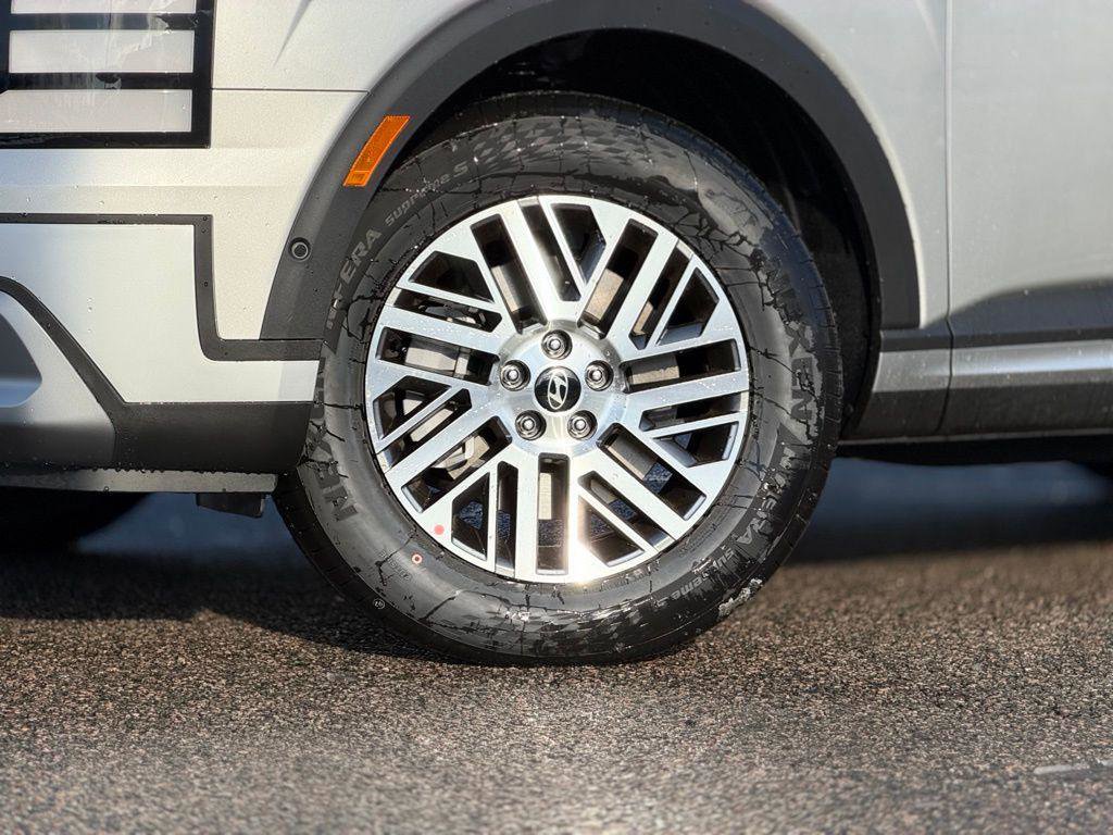 New 2026 Hyundai Palisade SEL image 2