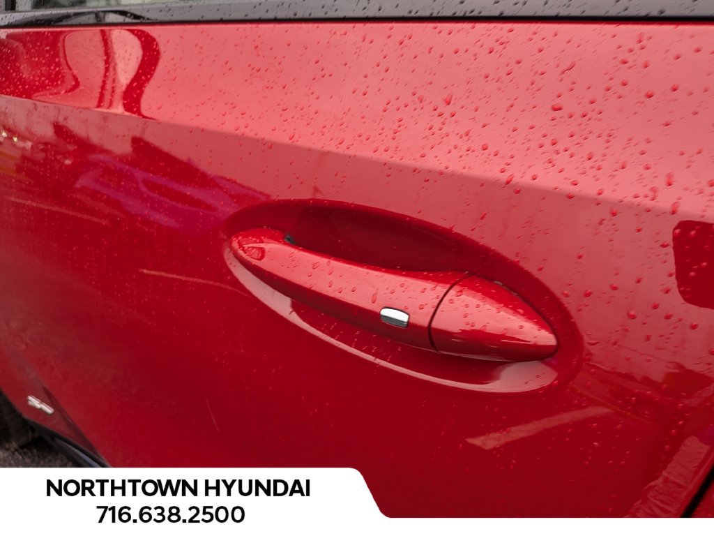 Used 2025 Buick Envision Sport Touring AWD/4WD image 35
