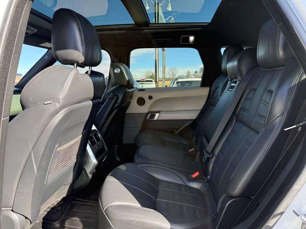 Used 2017 Land Rover Range Rover Sport HSE Dynamic image 20