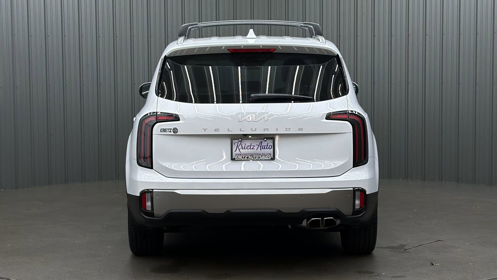 Used 2025 Kia Telluride EX FWD image 4
