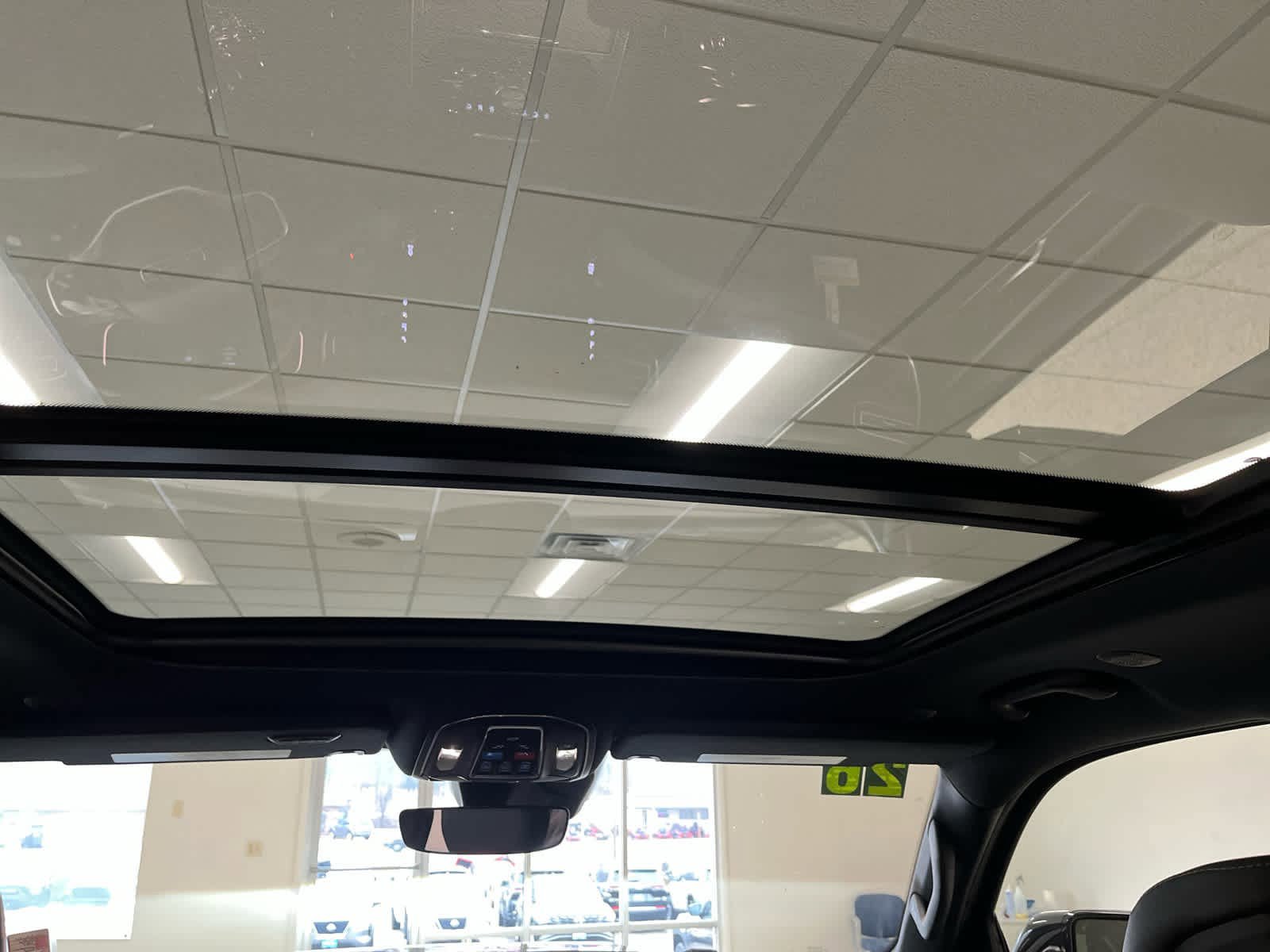 New 2026 Jeep Grand Wagoneer 4WD image 15