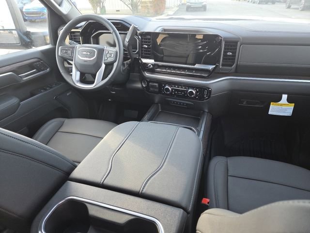 New 2025 GMC Sierra 2500 SLT w/ SLT Premium Package image 32