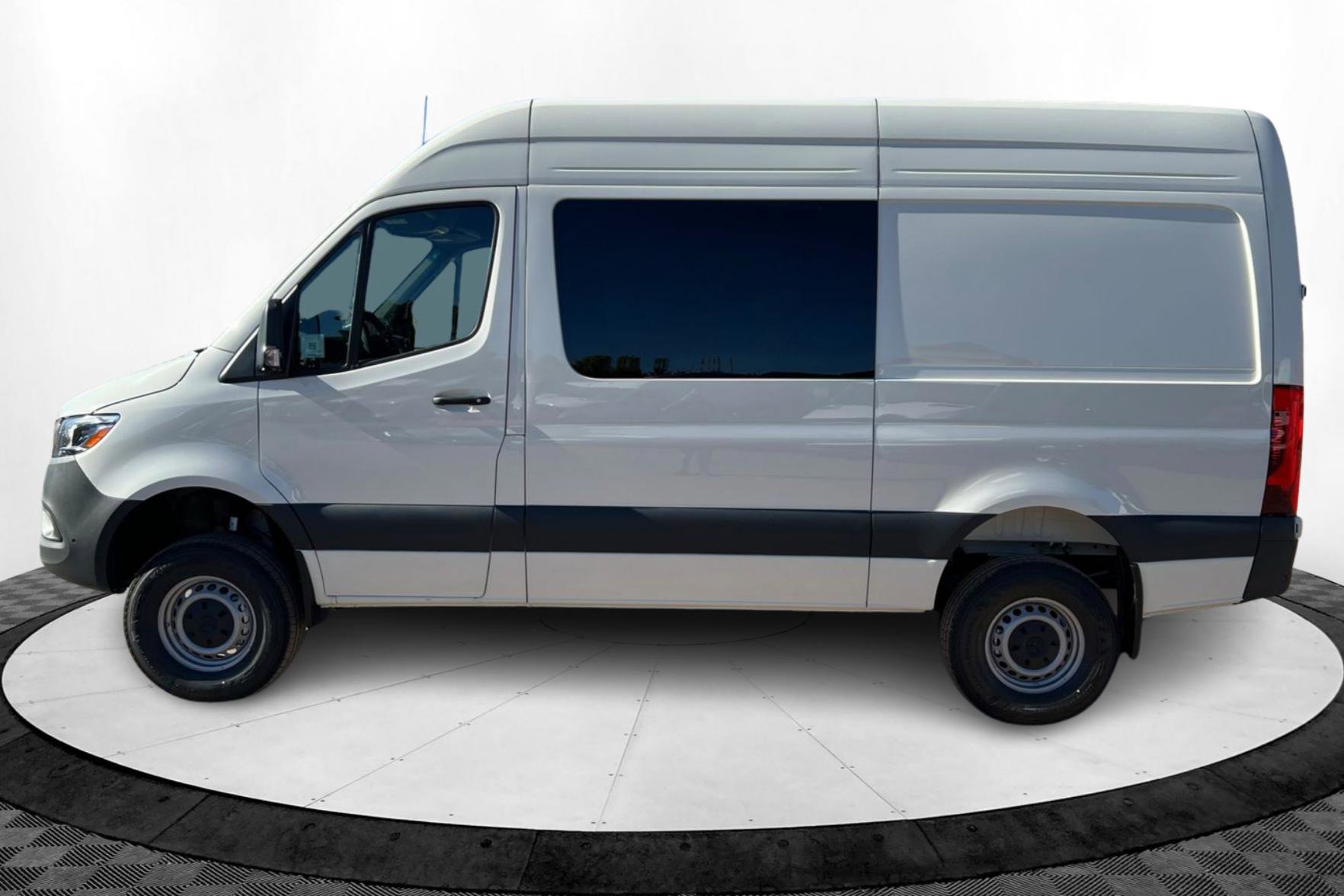 New 2026 Mercedes-Benz Sprinter 2500 image 2