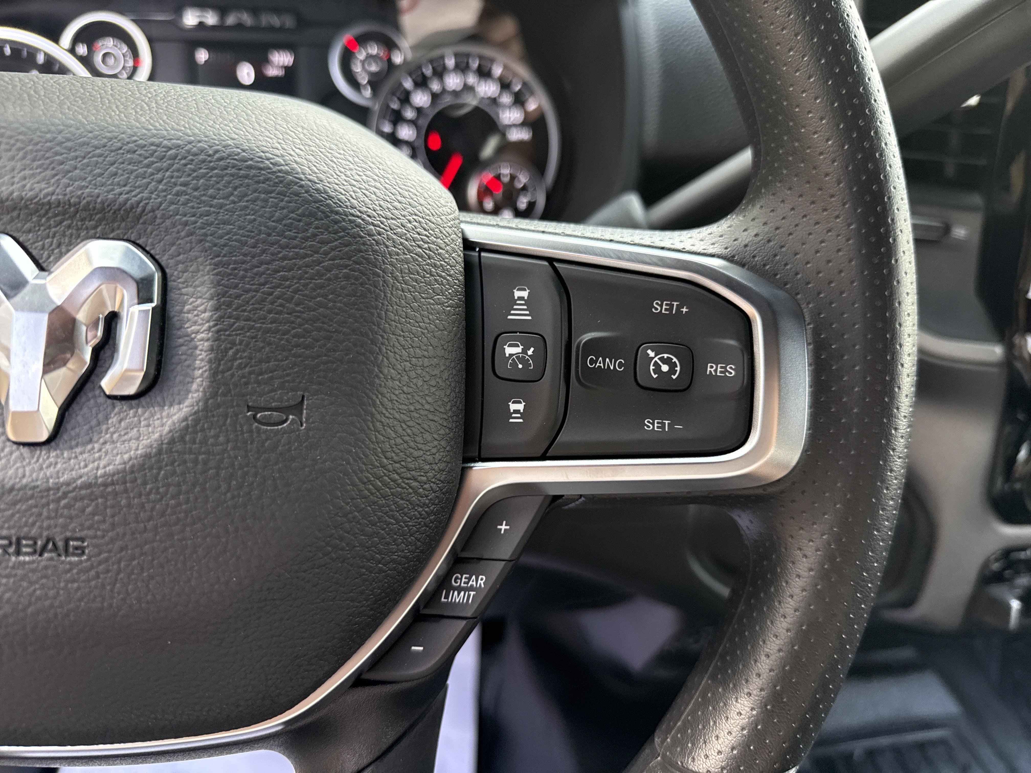 New 2026 RAM 5500 Tradesman AWD/4WD image 35