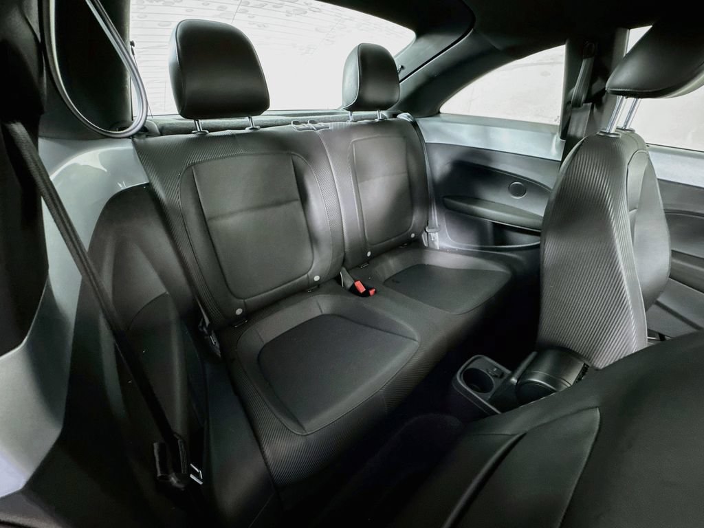 Used 2014 Volkswagen Beetle 2.5 FWD image 30