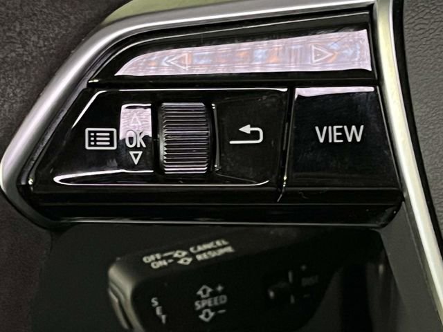 Used 2024 Audi e-tron GT Premium Plus AWD/4WD image 39