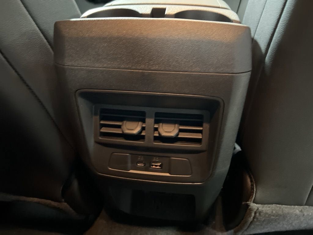 New 2025 Chevrolet Colorado LT w/ LT Convenience Package RWD image 14