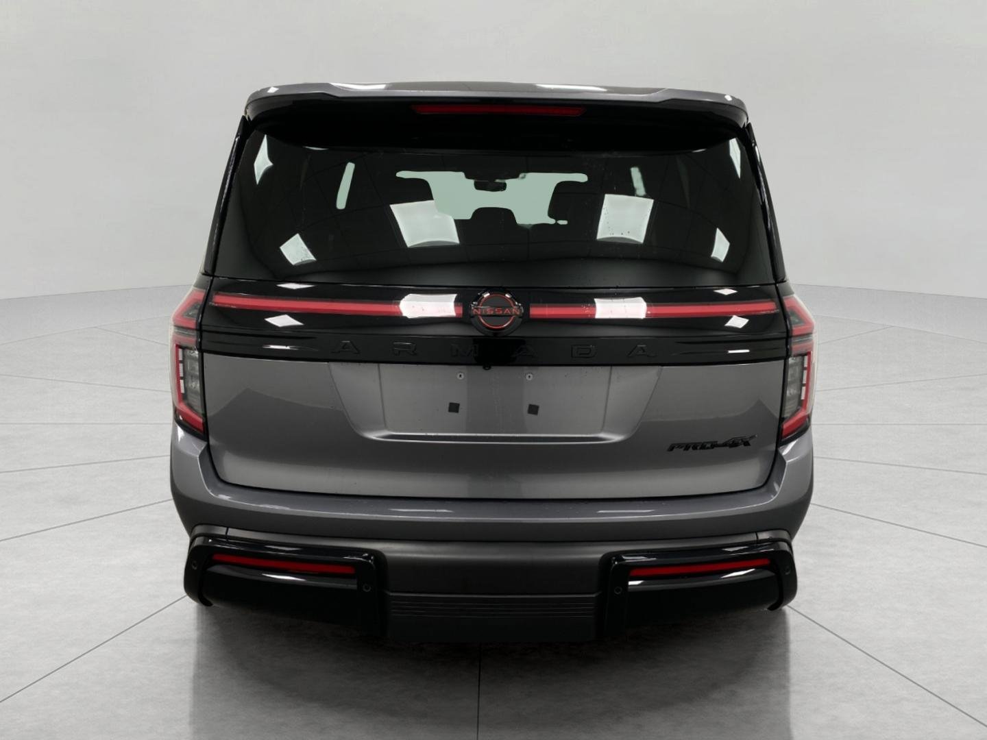Used 2025 Nissan Armada PRO-4X image 4