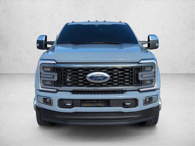 Used 2024 Ford F450 Platinum w/ FX4 Off-Road Package image 2