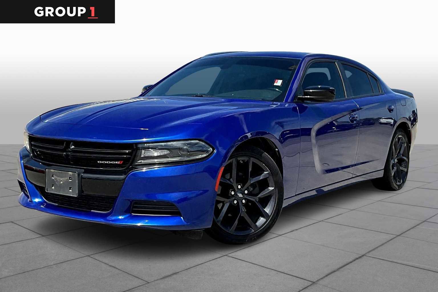 Used 2020 Dodge Charger SXT w/ Blacktop Package