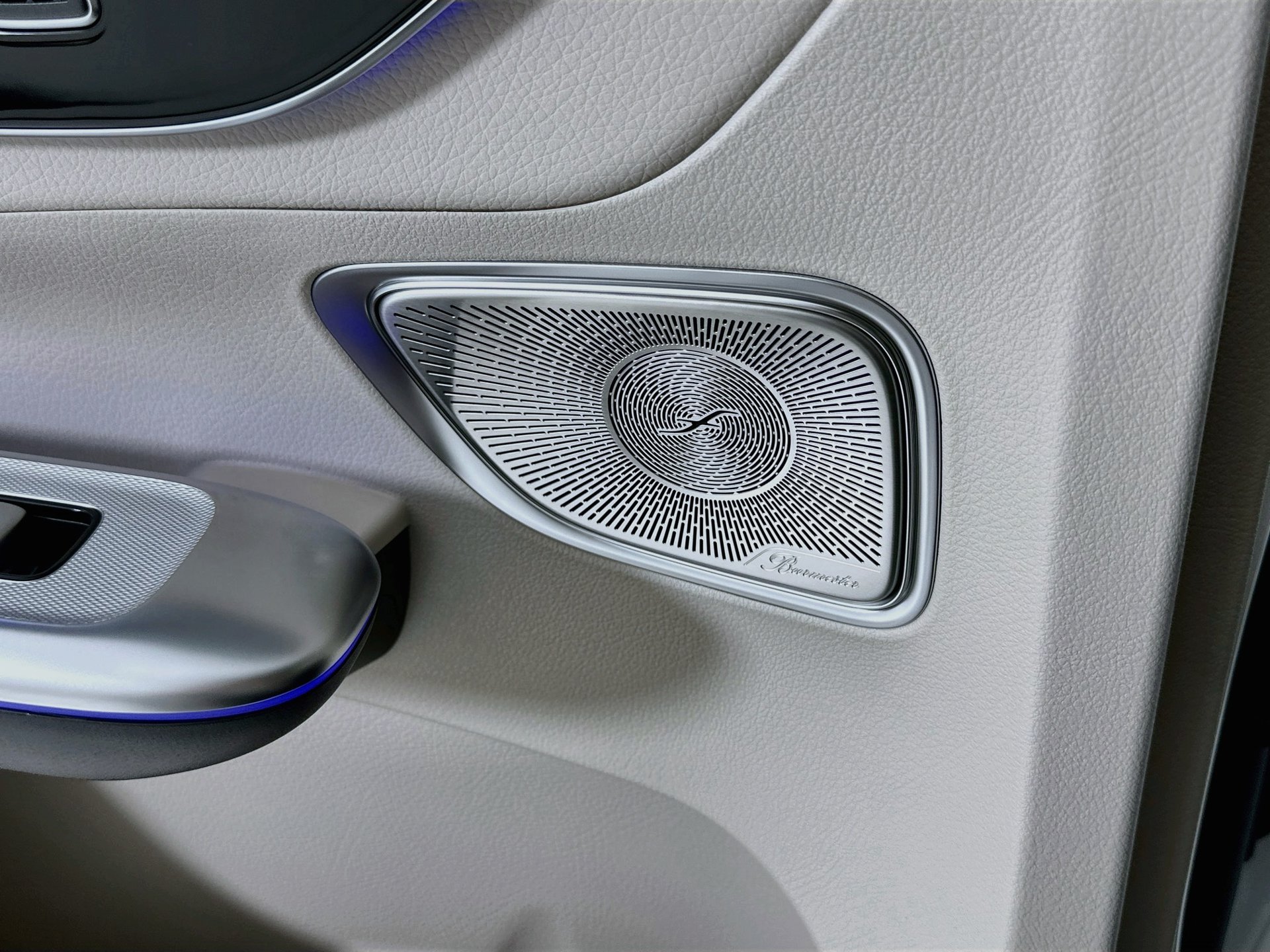 New 2027 Mercedes-Benz GLC 300 4MATIC image 28
