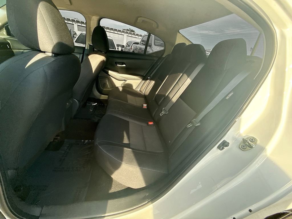 Used 2021 Nissan Sentra SV FWD image 25
