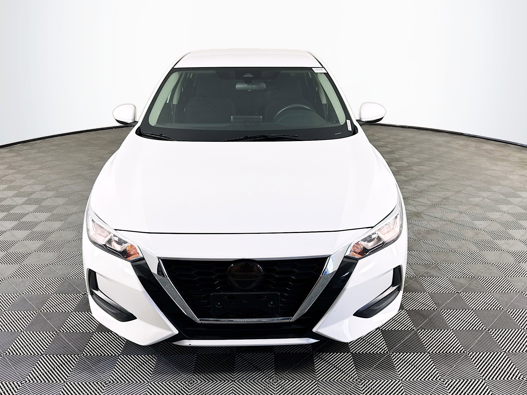 Used 2022 Nissan Sentra S FWD image 2