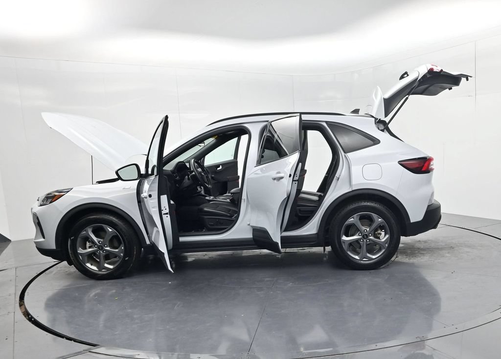 Used 2025 Ford Escape ST-Line FWD image 66