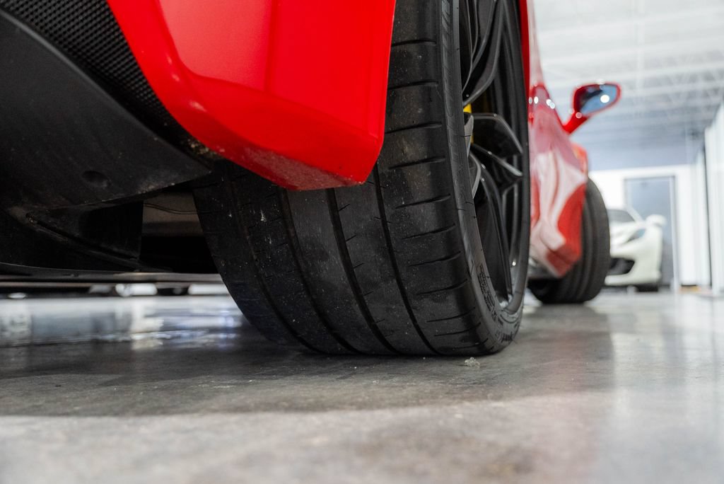 Used 2018 Ferrari 488 Spider RWD image 83