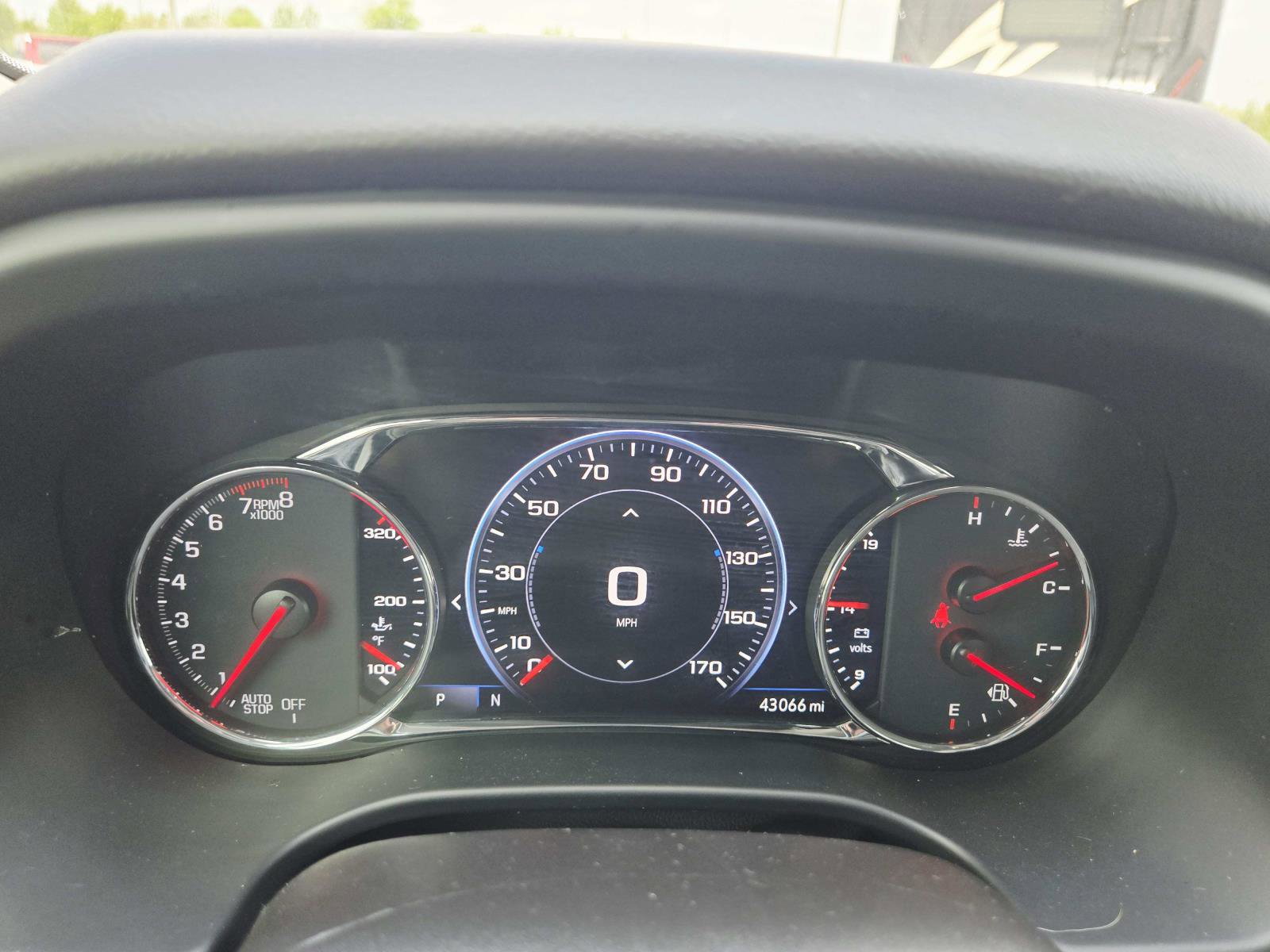 Used 2023 GMC Acadia AT4 w/ Technology Package AWD/4WD image 28