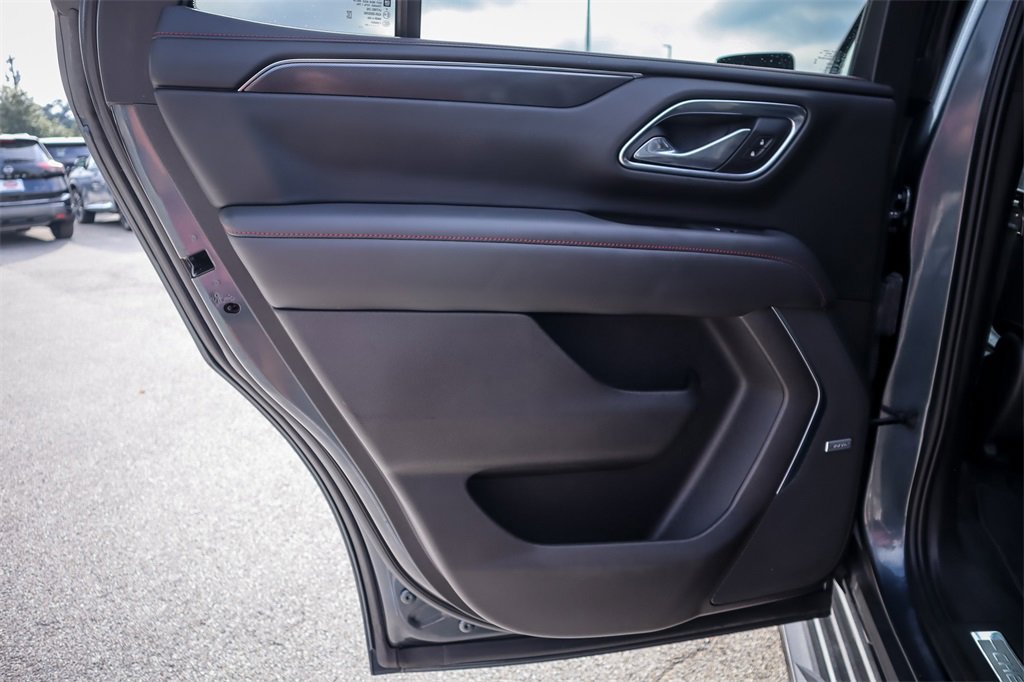 Used 2021 Chevrolet Tahoe RST w/ Luxury Package image 25