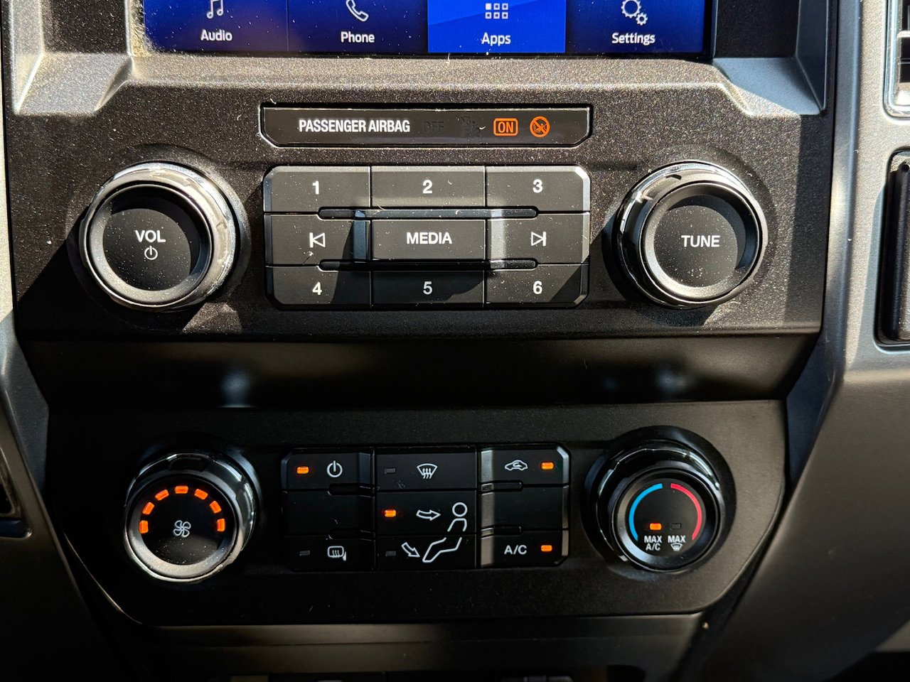 Used 2021 Ford F350 XLT w/ XLT Value Package image 25