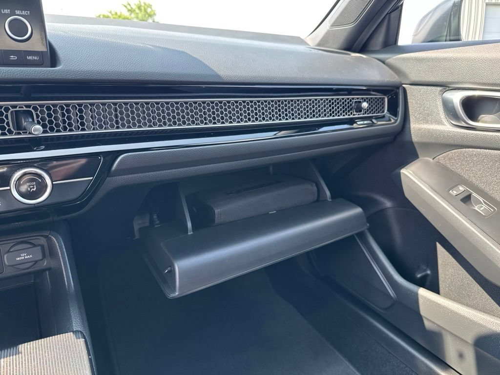 Used 2025 Honda Civic Sport image 24