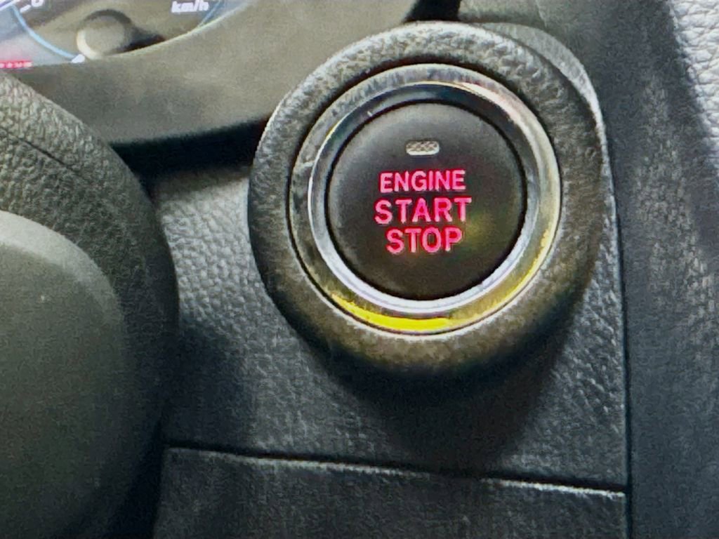 Used 2017 Subaru Crosstrek 2.0i Limited image 16