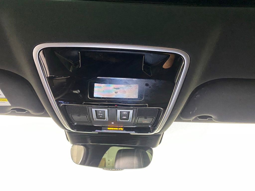 Used 2021 Land Rover Range Rover Velar R-Dynamic S image 26