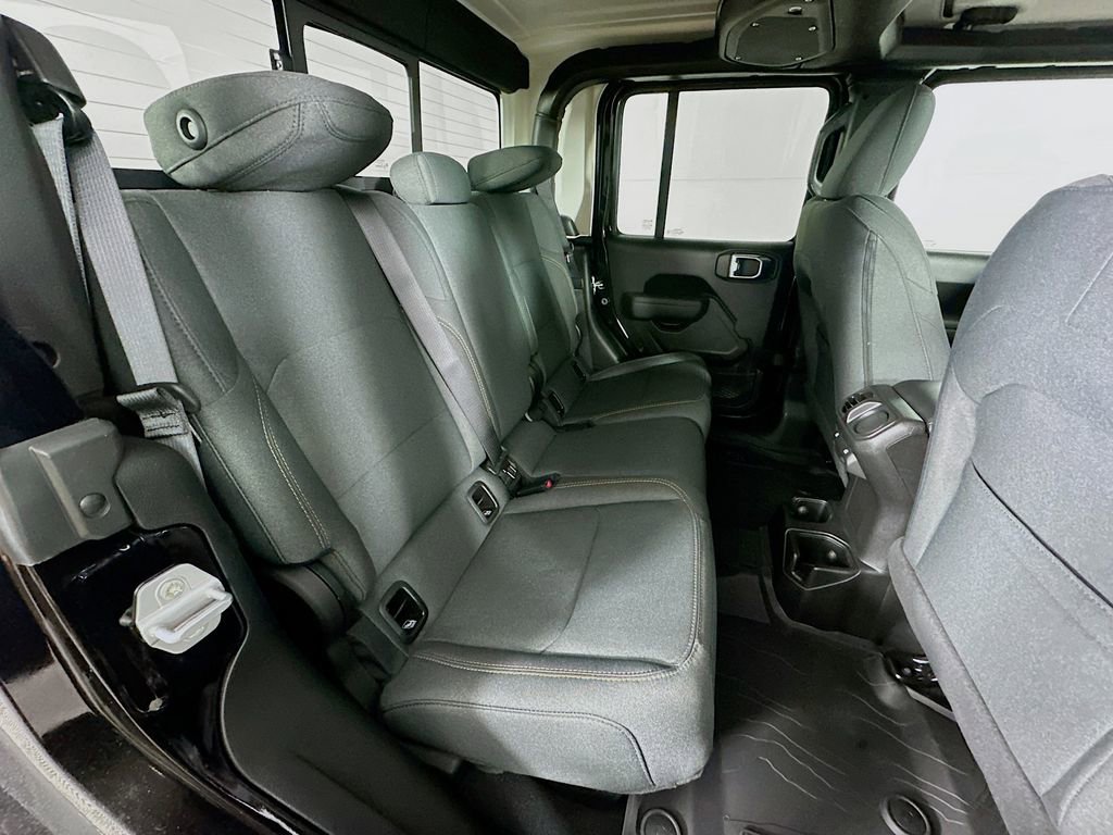 New 2026 Jeep Gladiator Sport AWD/4WD image 33